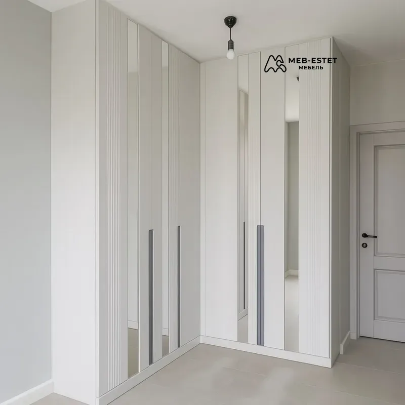 Угловой шкаф прихожая