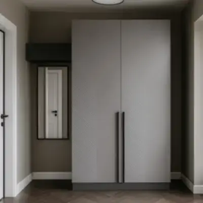 Корпусный шкаф в прихожую