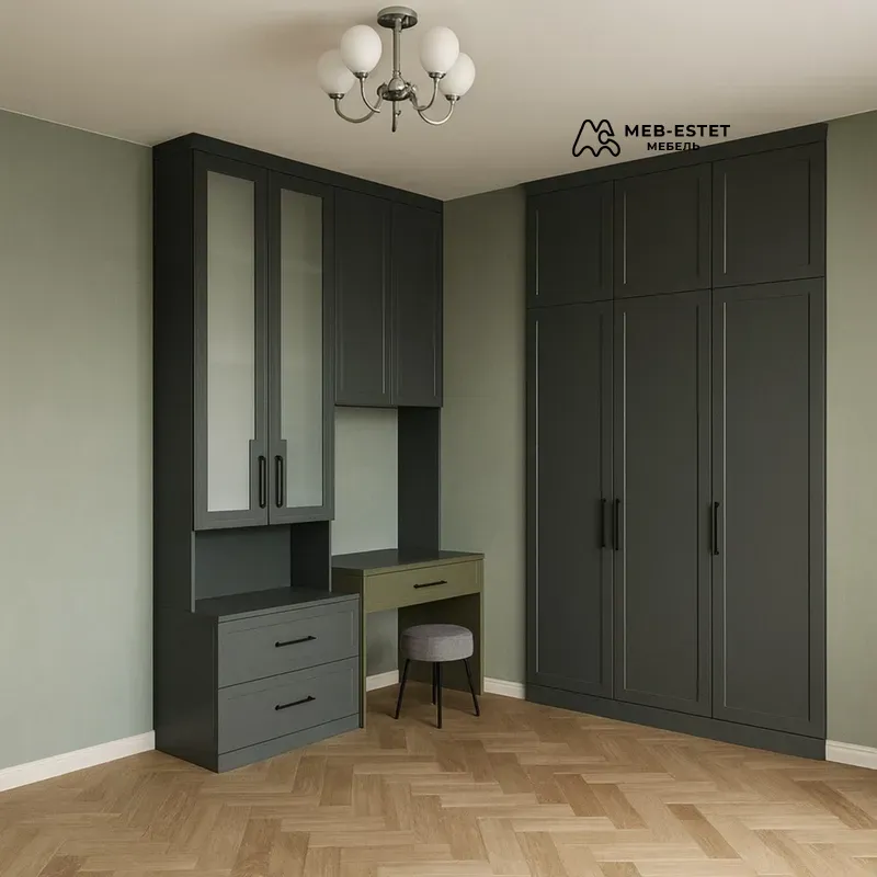 Угловой встроенный шкаф с тумбой