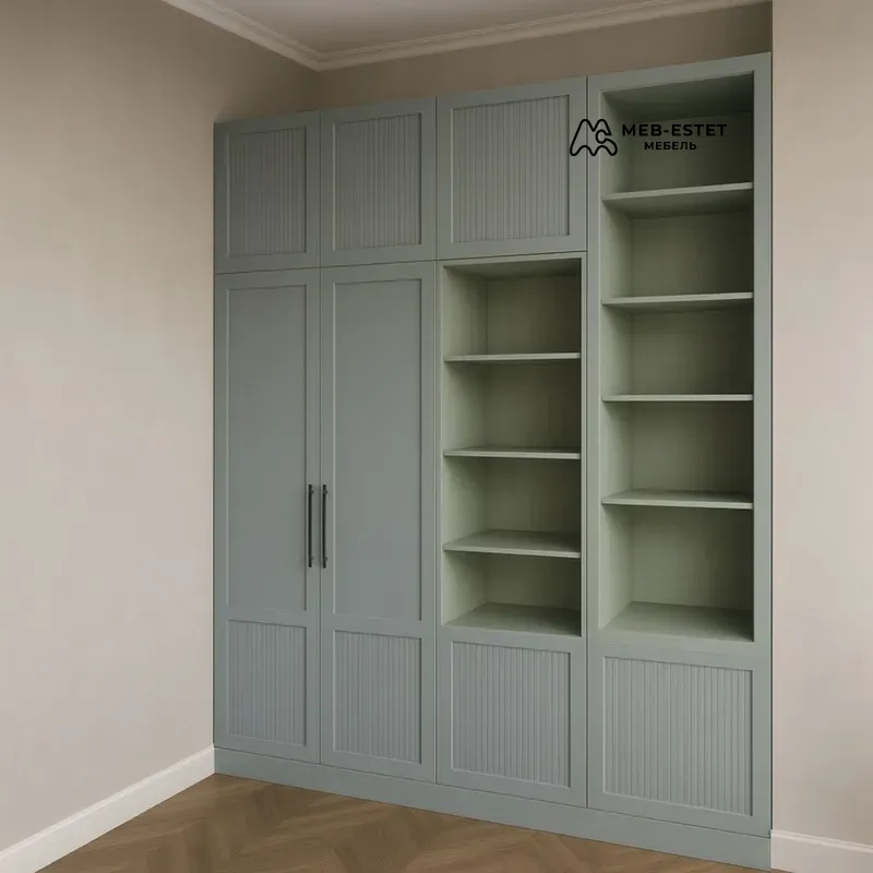 Встроенный шкаф с полками зеленый