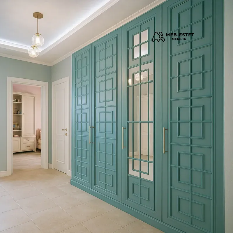 Встроенный шкаф в прихожую