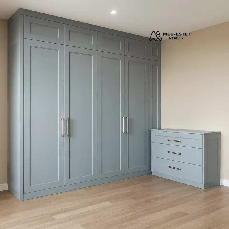 Шкаф платяной серый с комодом