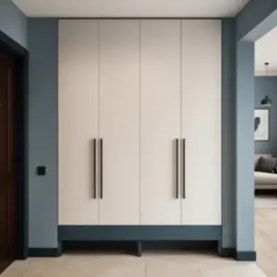 Корпусный шкаф в прихожую