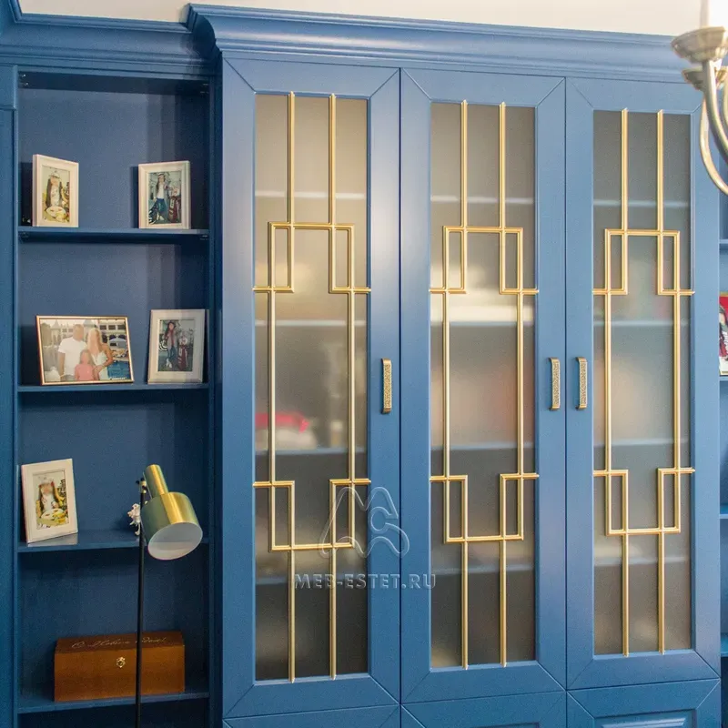 Библиотека в стиле неоклассика