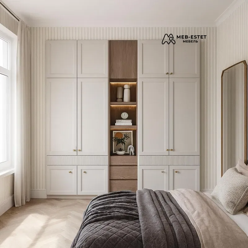 Встроенный шкаф с нишей