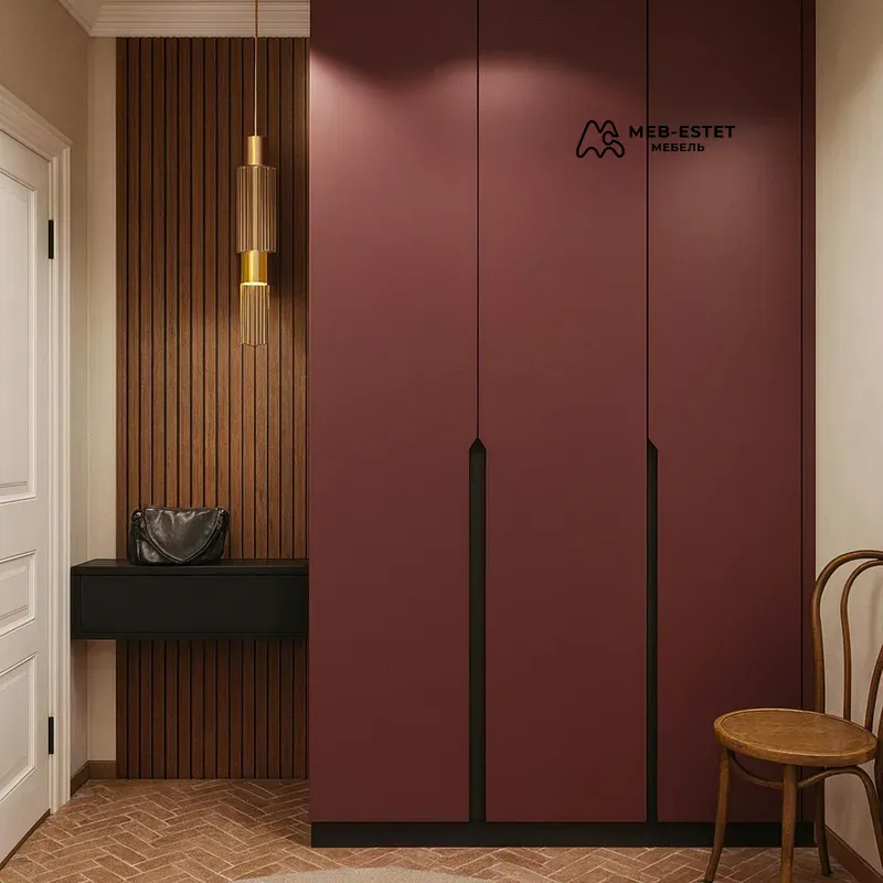 Бордовый шкаф в прихожую без ручек