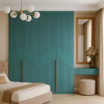 Встроенный распашной шкаф в спальню