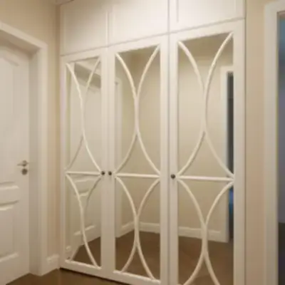 Встроенный шкаф в прихожую