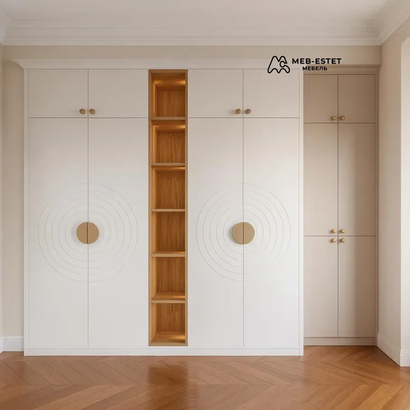 Шкаф с деревянной нишей