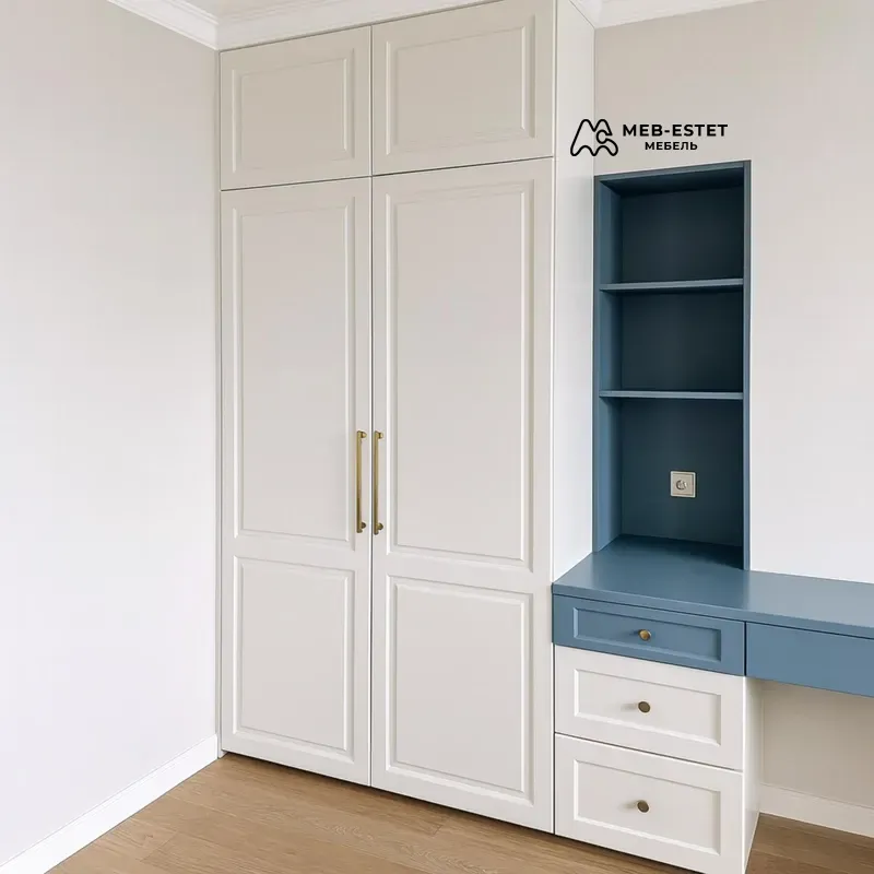 Шкаф с рабочей нишей