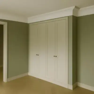 Классический встроенный шкаф