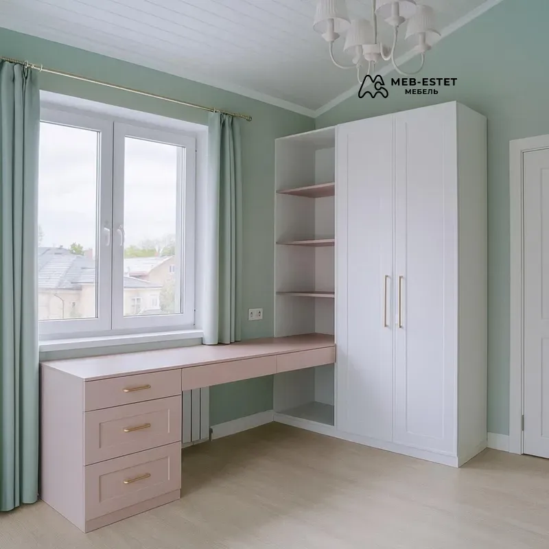 Белый шкаф с розовым столом