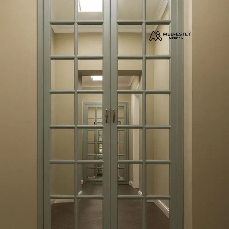 Встроенный шкаф с зеркалами