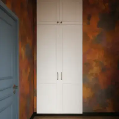 Встроенный платяной шкаф