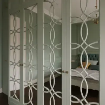 Встроенный шкаф с зеркалами