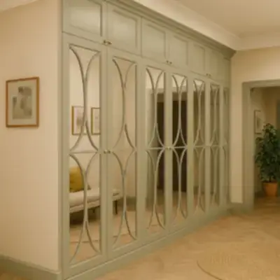 Встроенный шкаф в прихожую