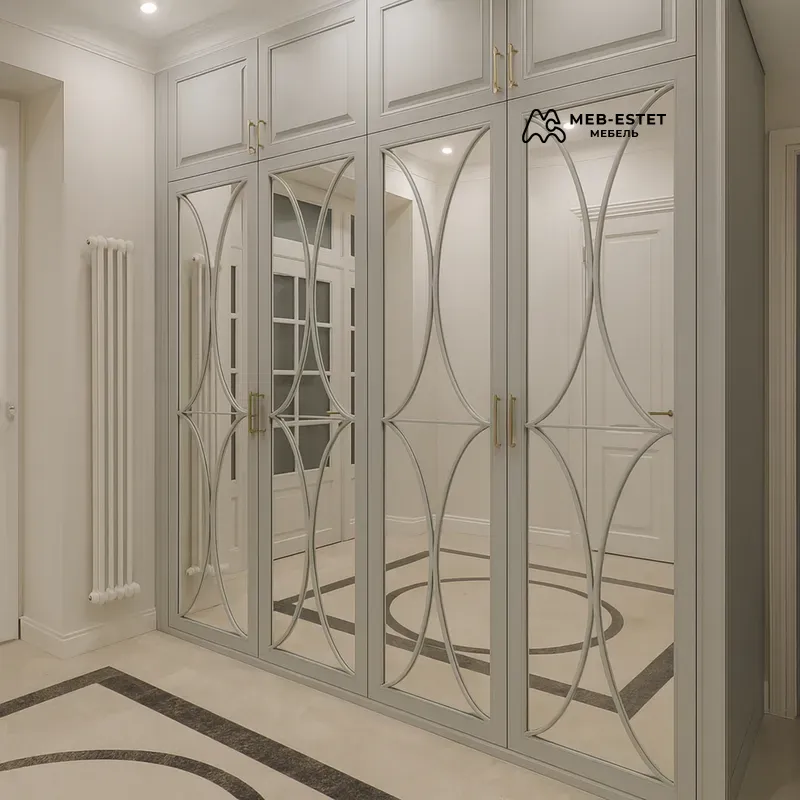 Зеркальный шкаф неоклассика с фрезеровкой