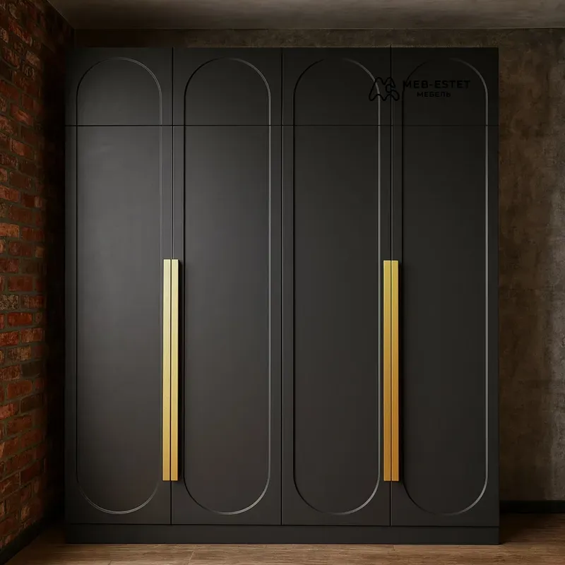 Шкаф черный с золотыми ручками