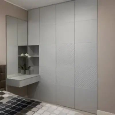 Встроенный шкаф с туалетным столом