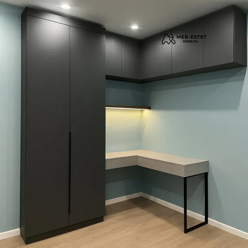 Угловой шкаф с рабочей зоной