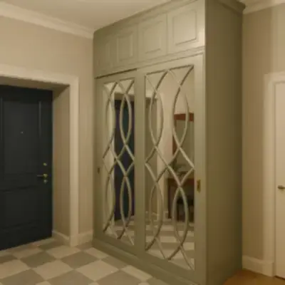 Встроенный шкаф-купе в прихожую