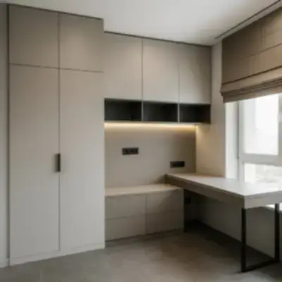 Встроенный шкаф с рабочей зоной